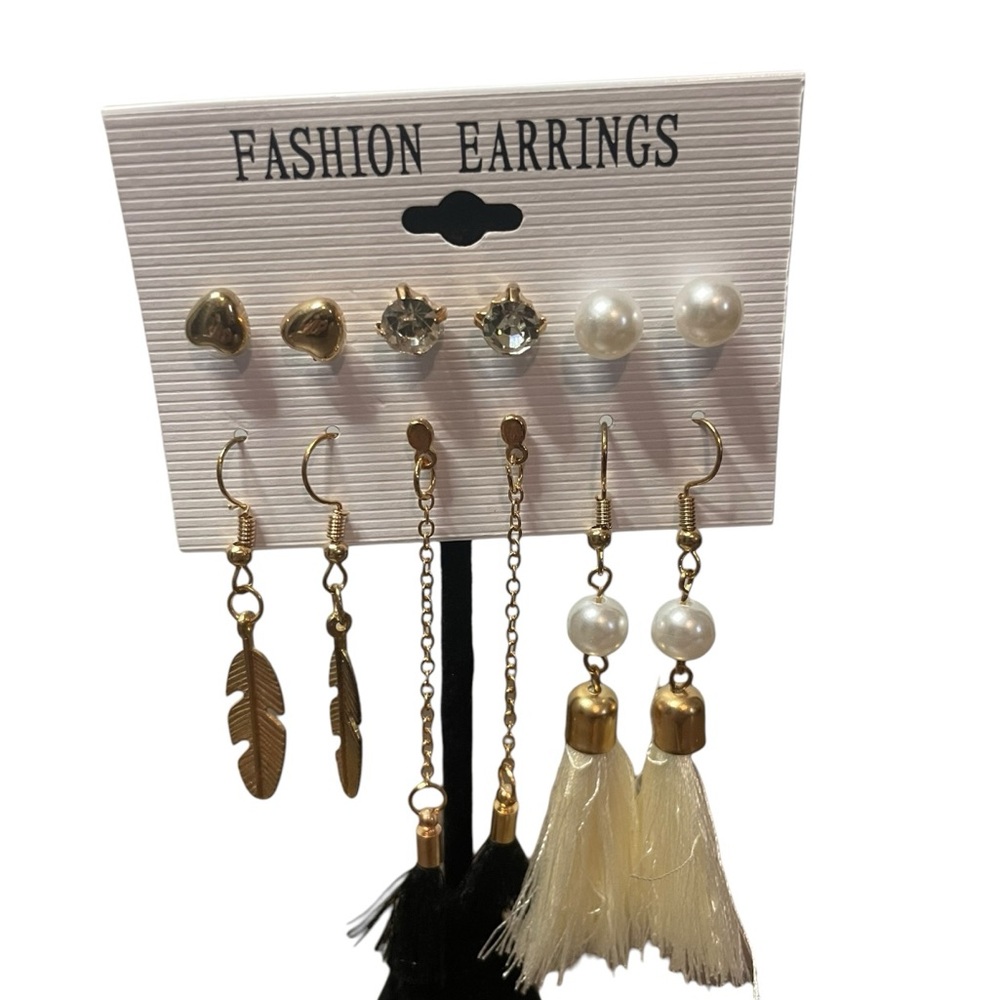NWT 6 Pack Fashion Earrings